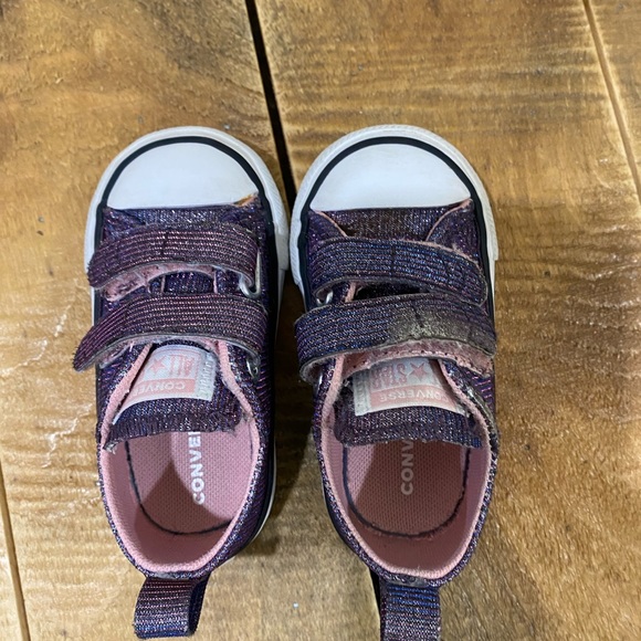 Converse infant glitter Velcro purple/pink sneakers size 4 - GUC - Picture 5 of 9